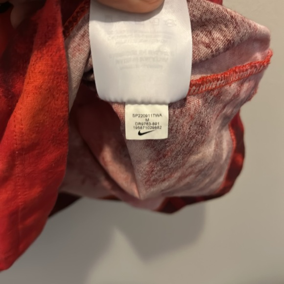 Nike basketball t-shirt - Picture 4 of 6